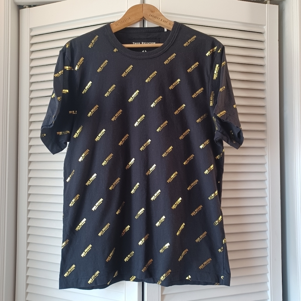 True Religion Men's Large All-Over Monogram Black Gold Graphic Print Tshirt